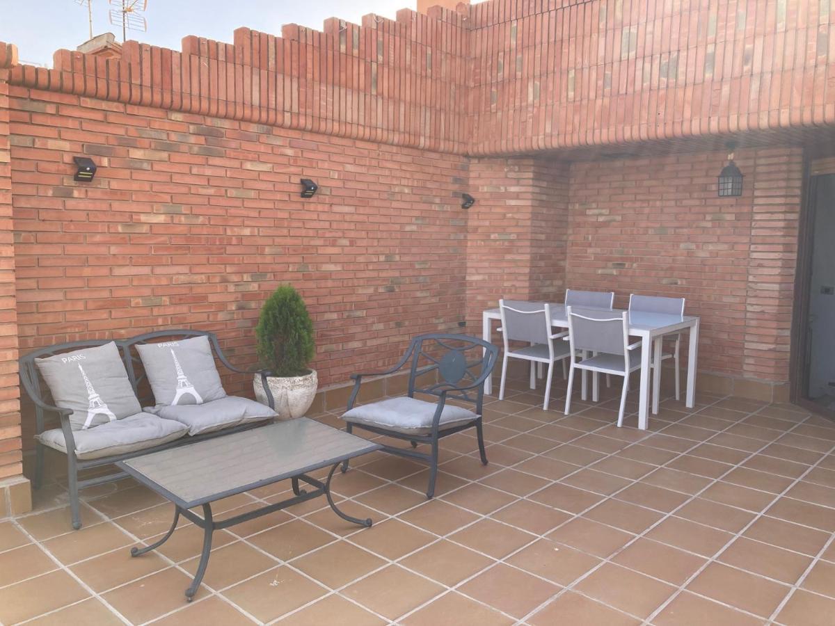 Teruelhome IV Atico Con Vistas Y Aparcamiento En El Centro Ngoại thất bức ảnh