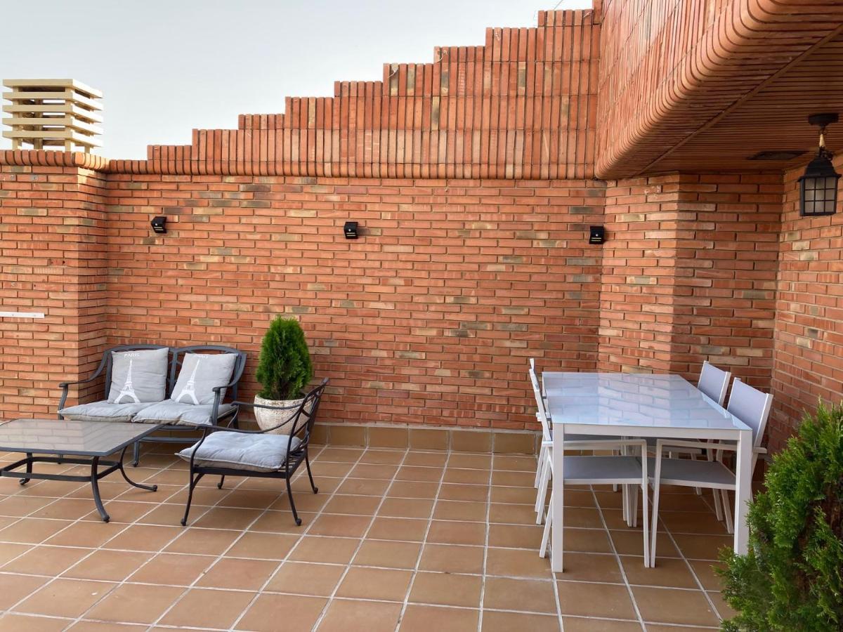 Teruelhome IV Atico Con Vistas Y Aparcamiento En El Centro Ngoại thất bức ảnh